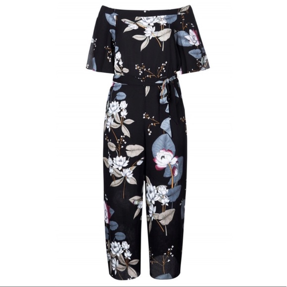 City Chic Pants - Off Shoulder Wide Leg Jumpsuit 🍂🍁NWOT